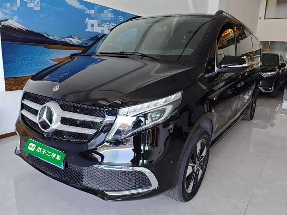 Mercedes-Benz V-class