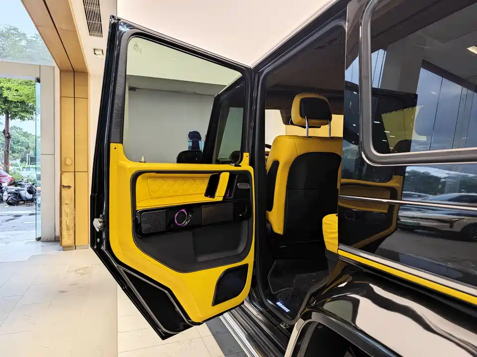 Mercedes-Benz G-class