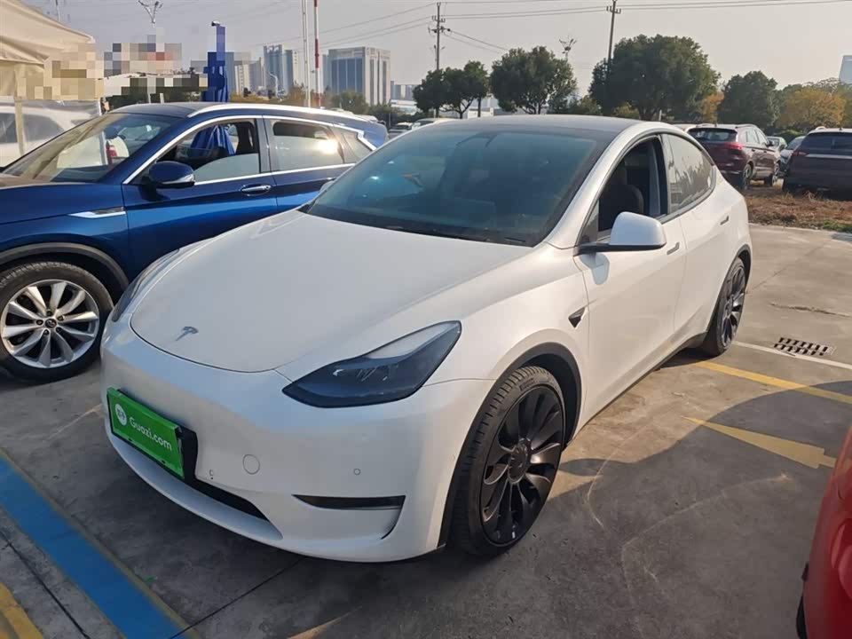 Tesla Model Y