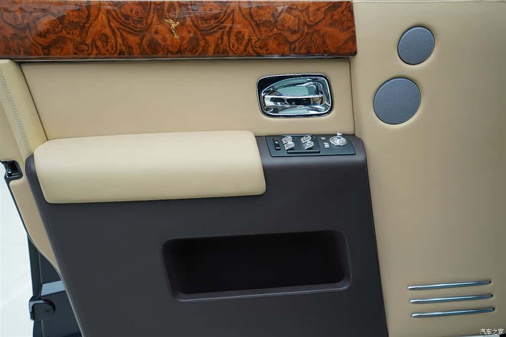 Rolls-Royce Phantom, 2013 все фото