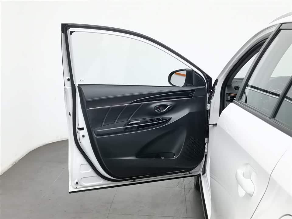 Toyota YARiS L Zhixuan