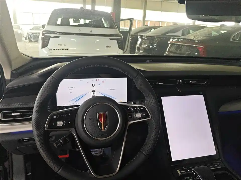 Hongqi H5