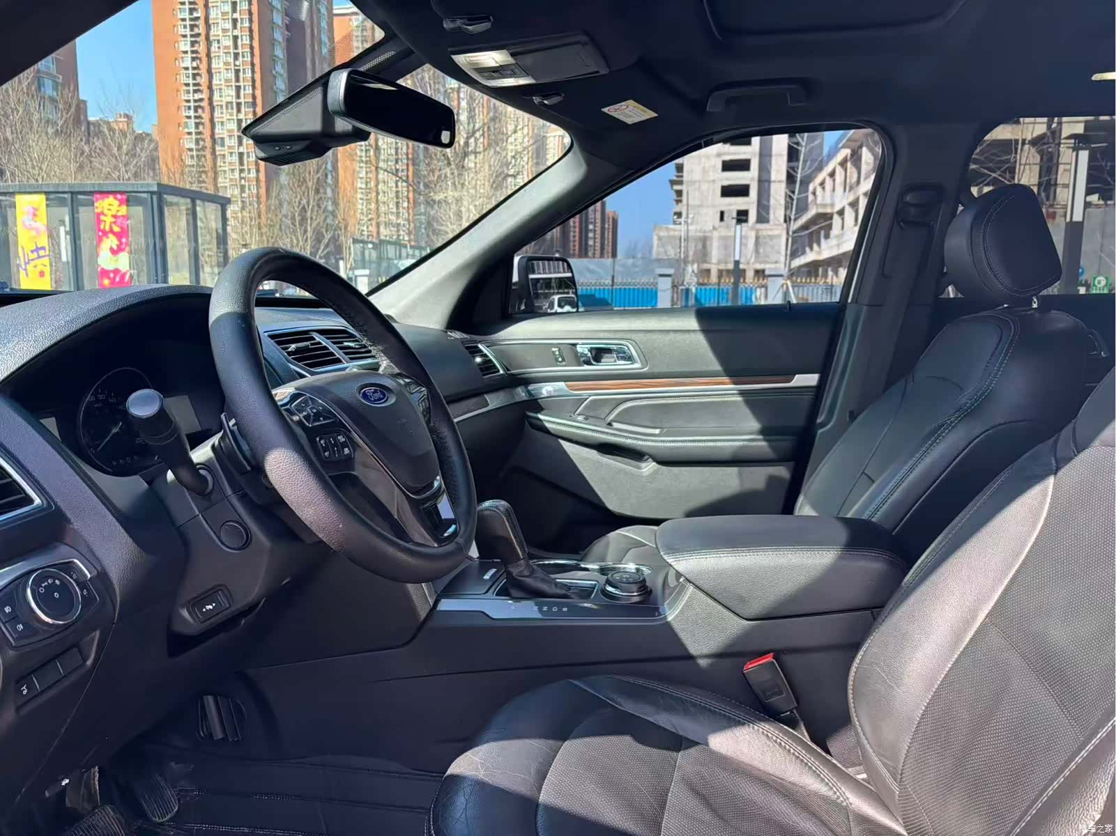 Ford Explorer, 2017 4