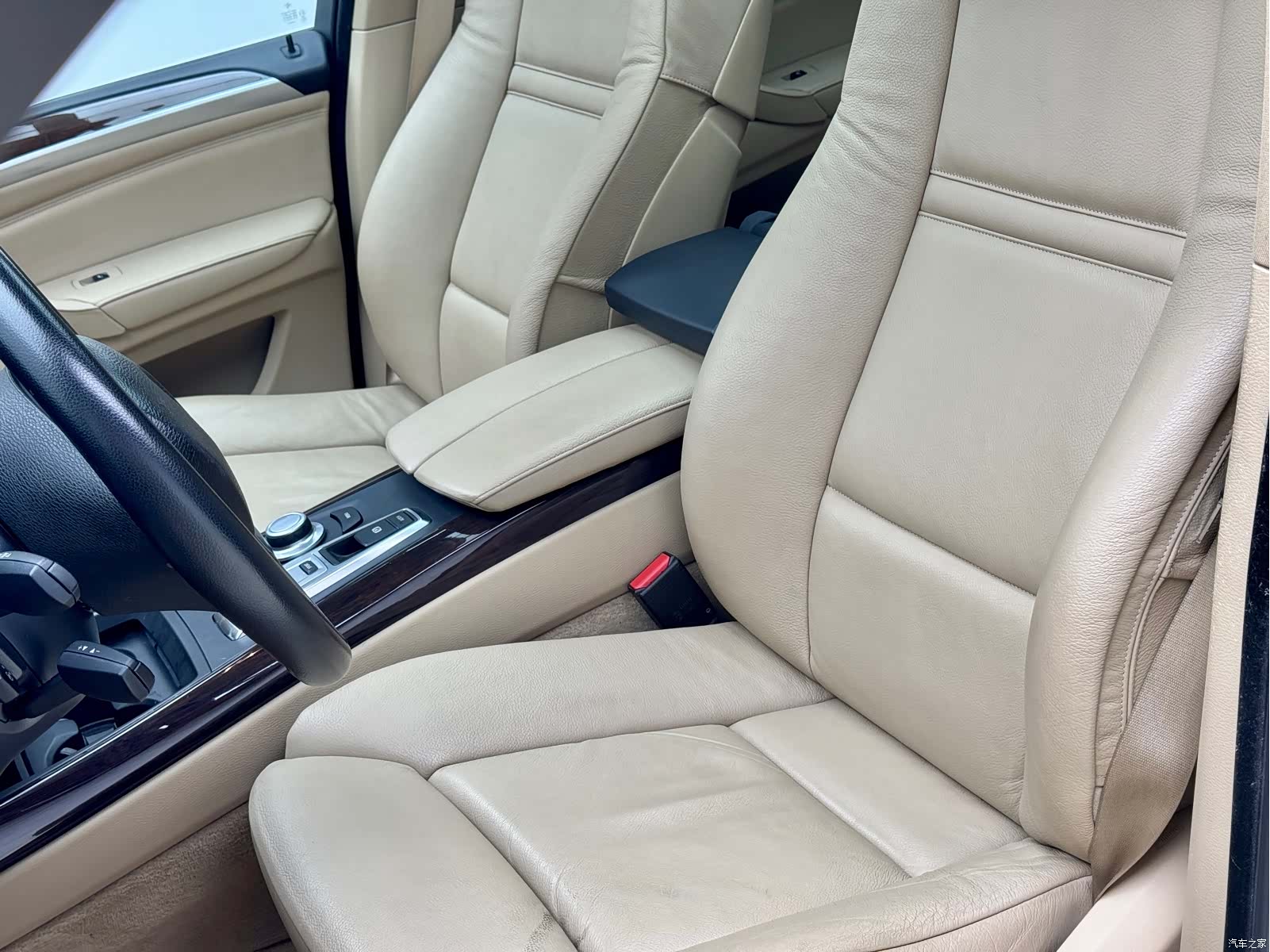 BMW X5, 2009 13