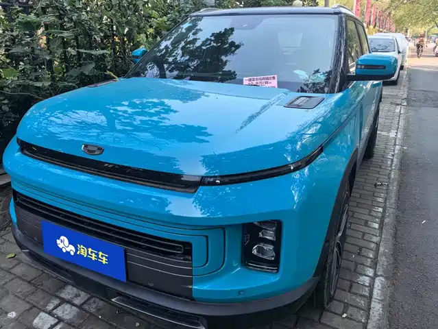 Geely ICON 2020 — купить из Китая под заказ