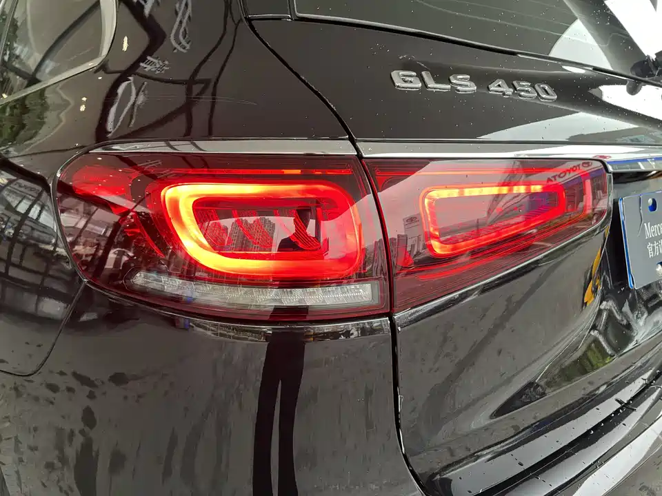 Mercedes-Benz GLS Mercedes-Benz GLS