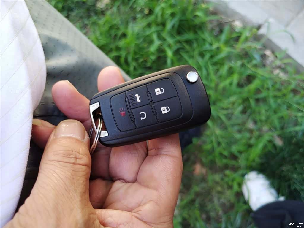 Buick LaCrosse, 2015 9