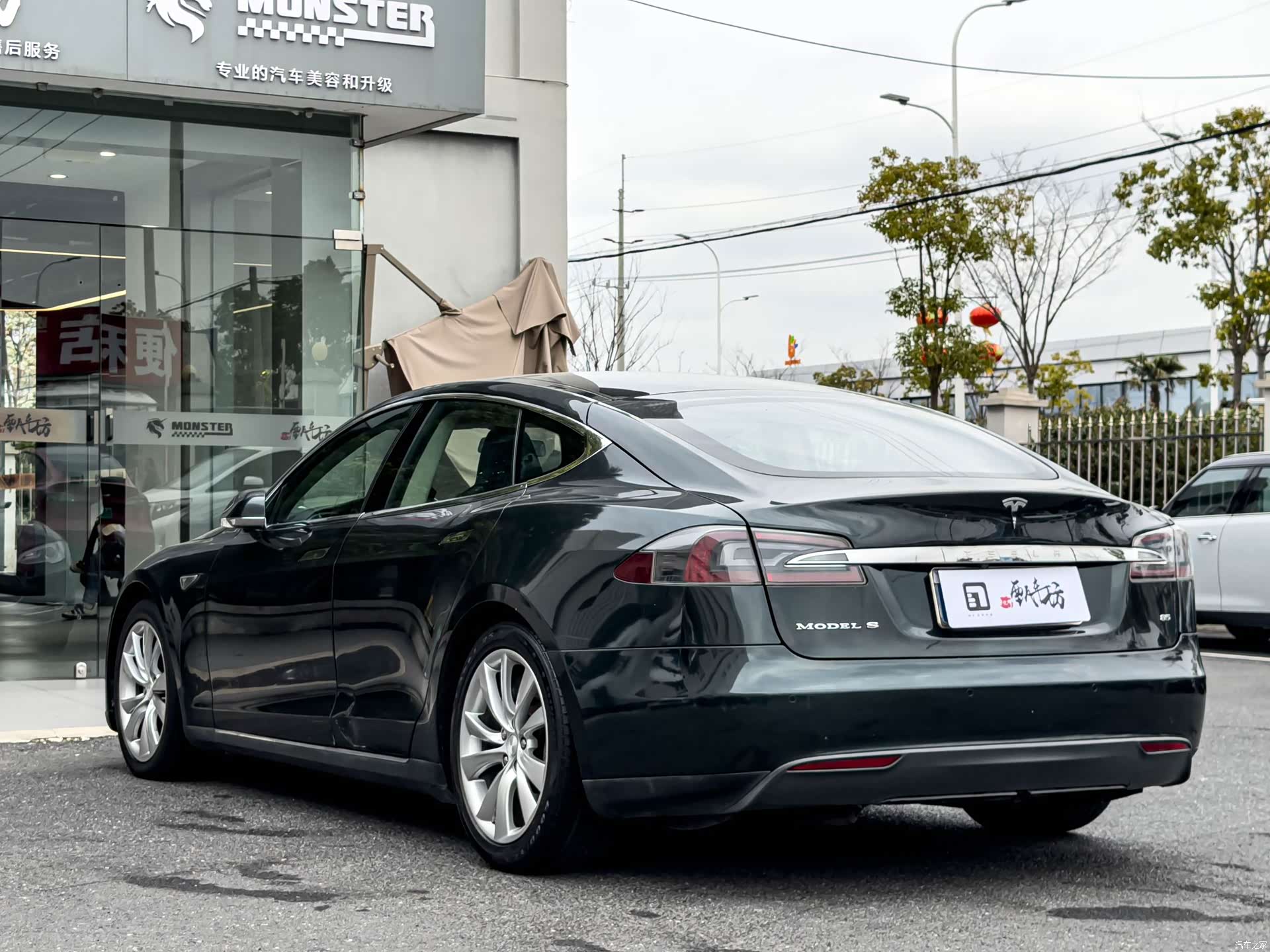 Tesla Model S, 2015 7