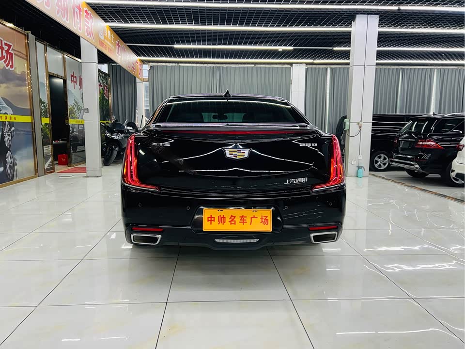 Cadillac XTS