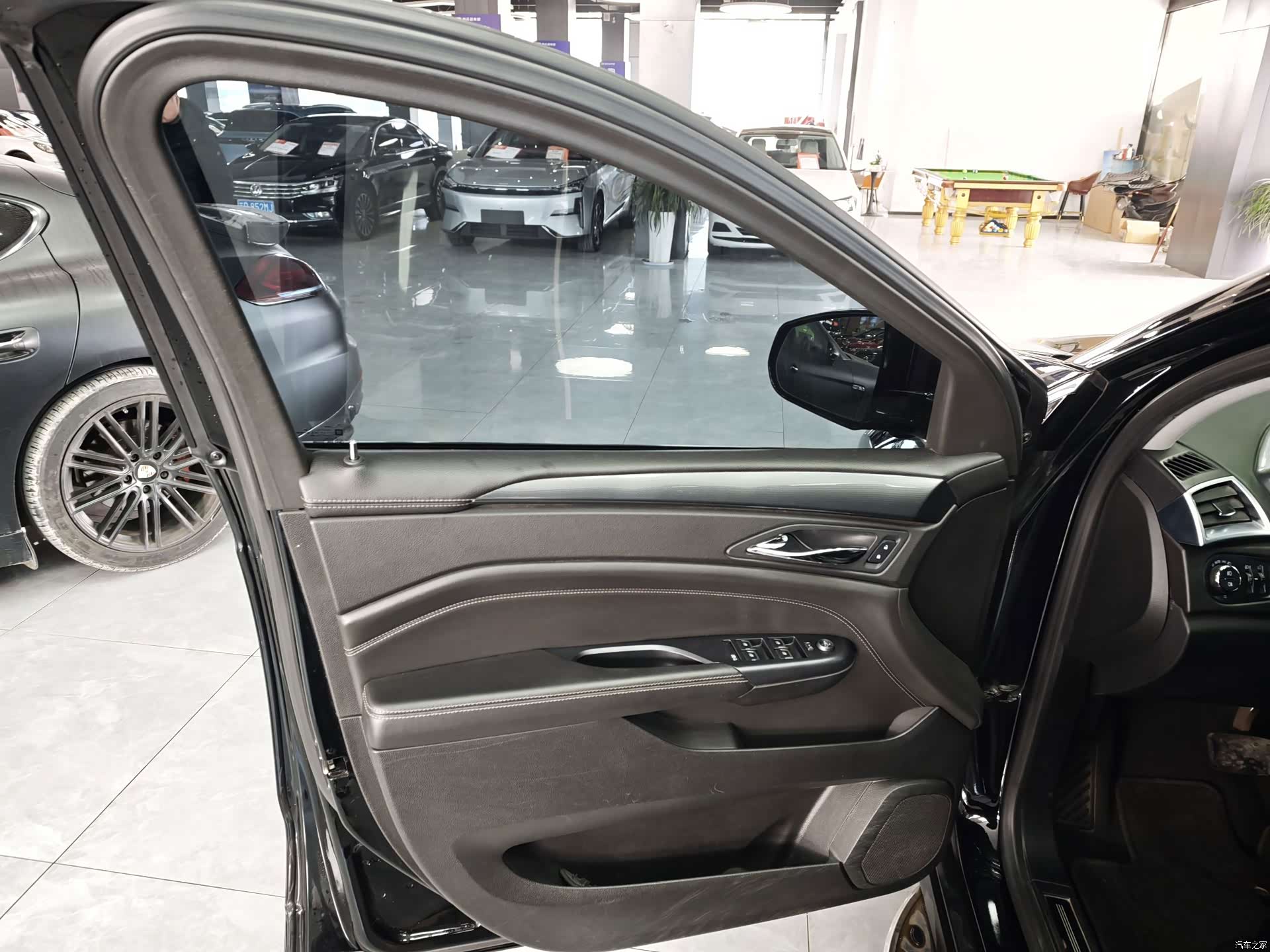 Cadillac SRX, 2014 16