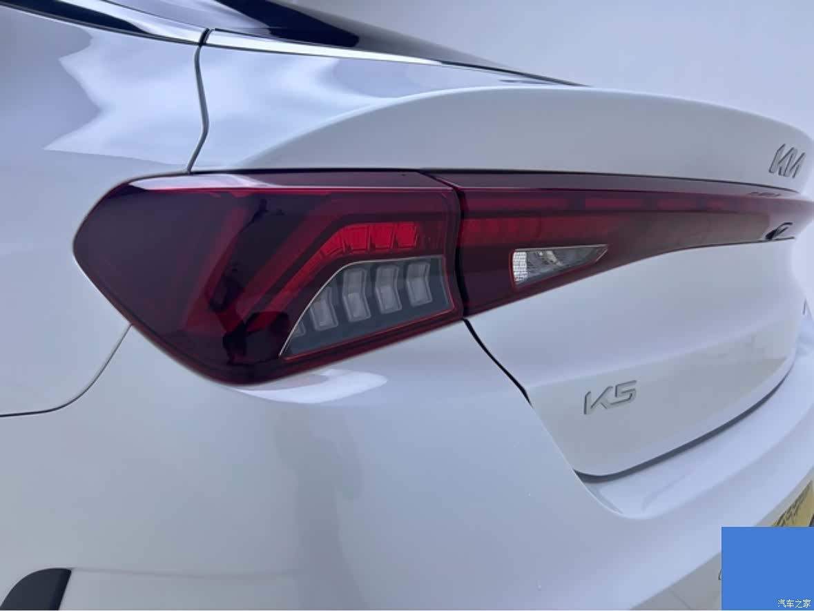 Kia K5, 2025 18