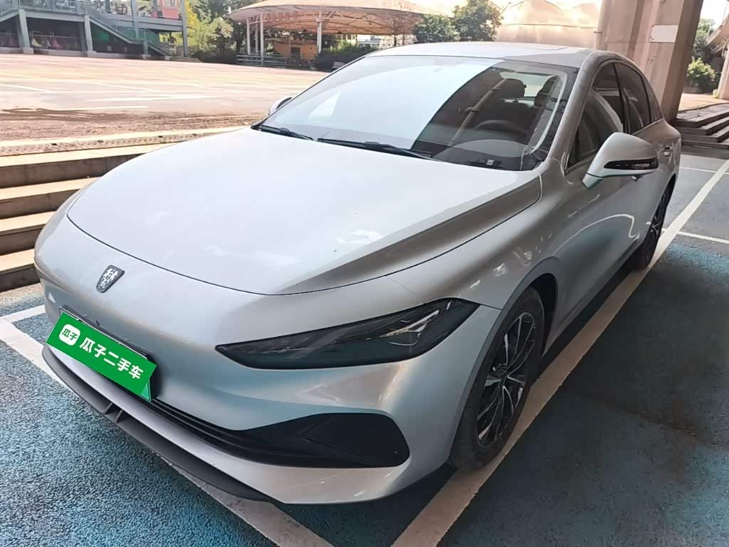 Roewe D7
