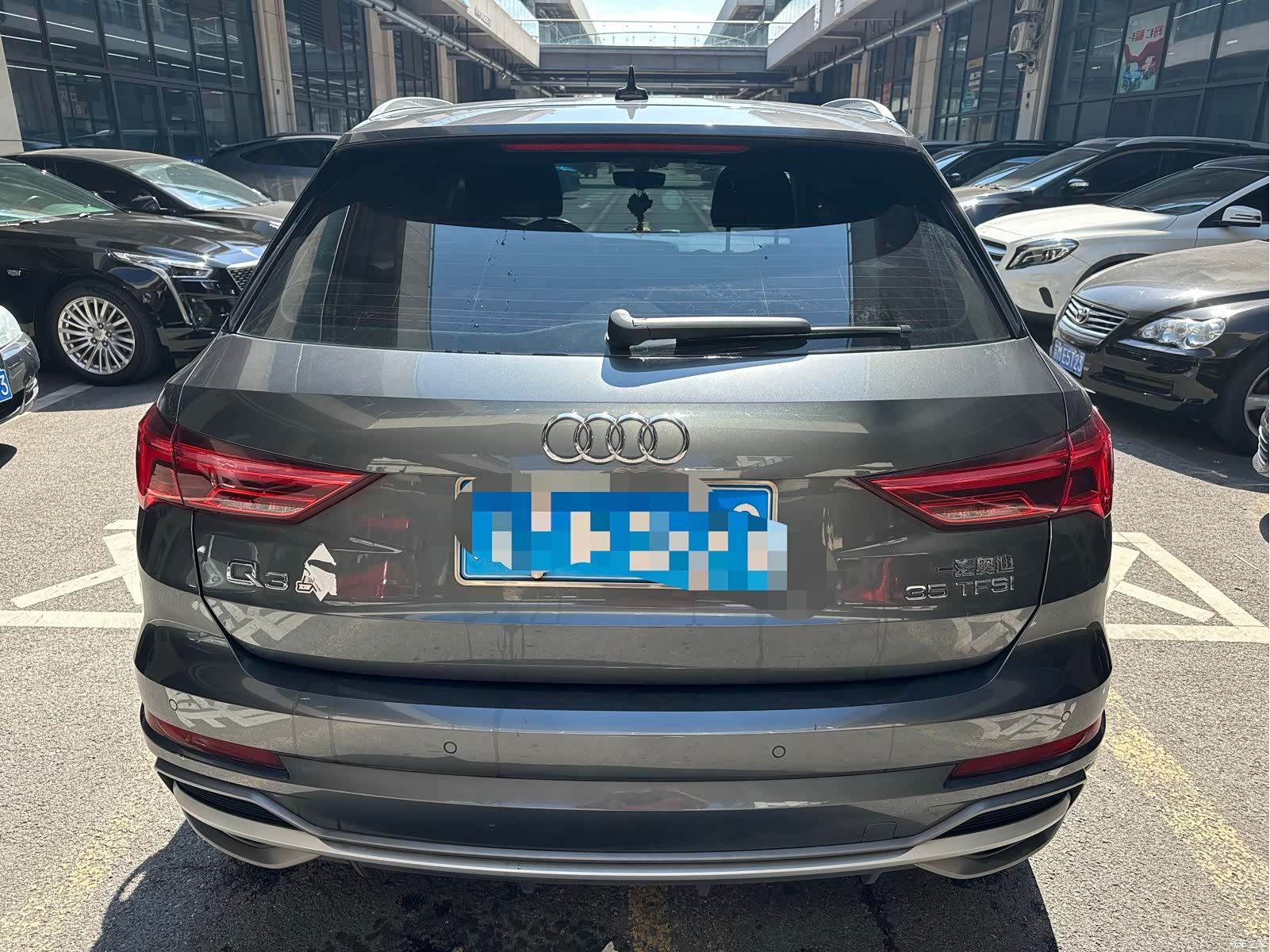 Audi Q3, 2022 все фото