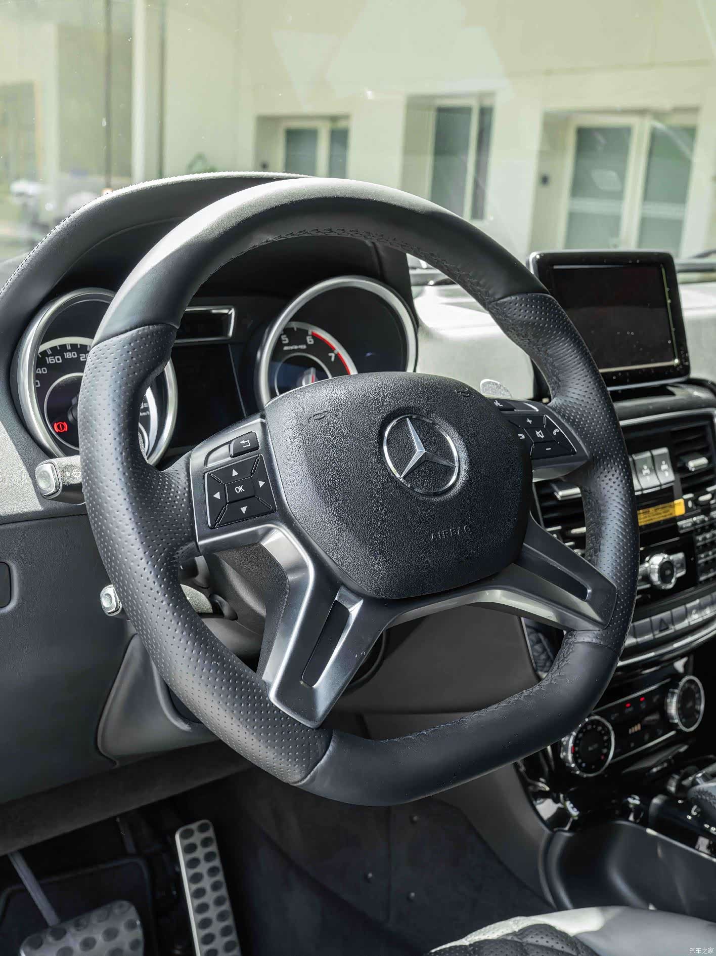 Mercedes-Benz G-Class, 2013 12