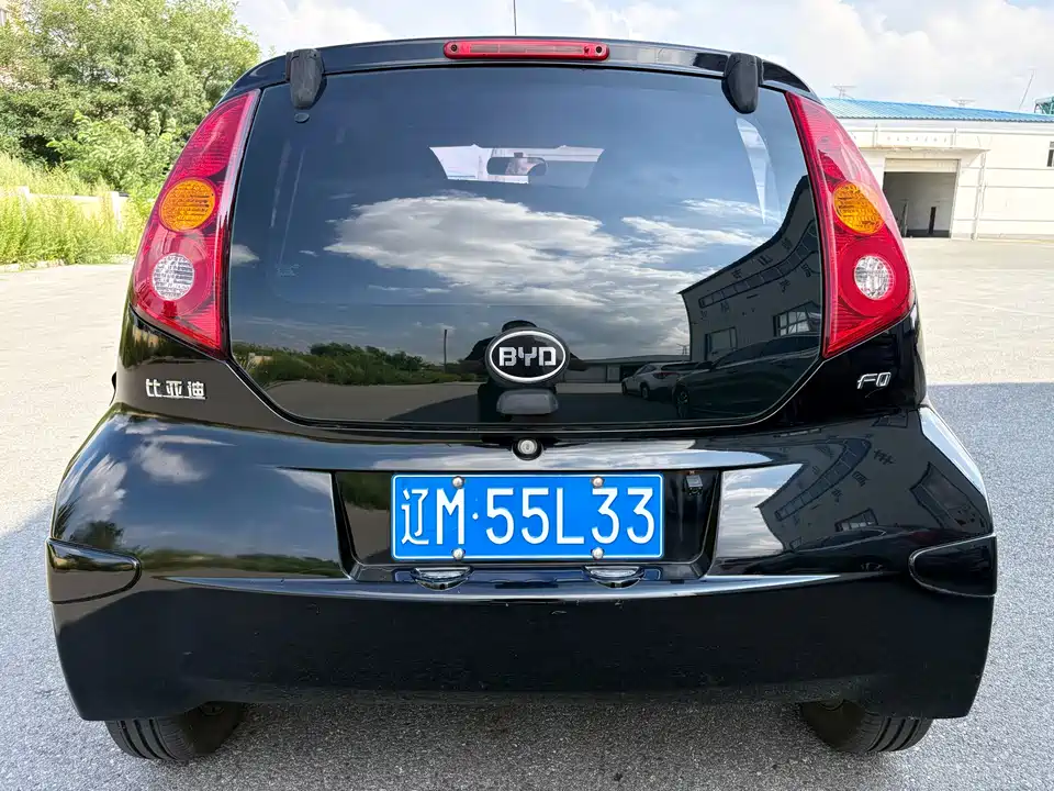 BYD F0