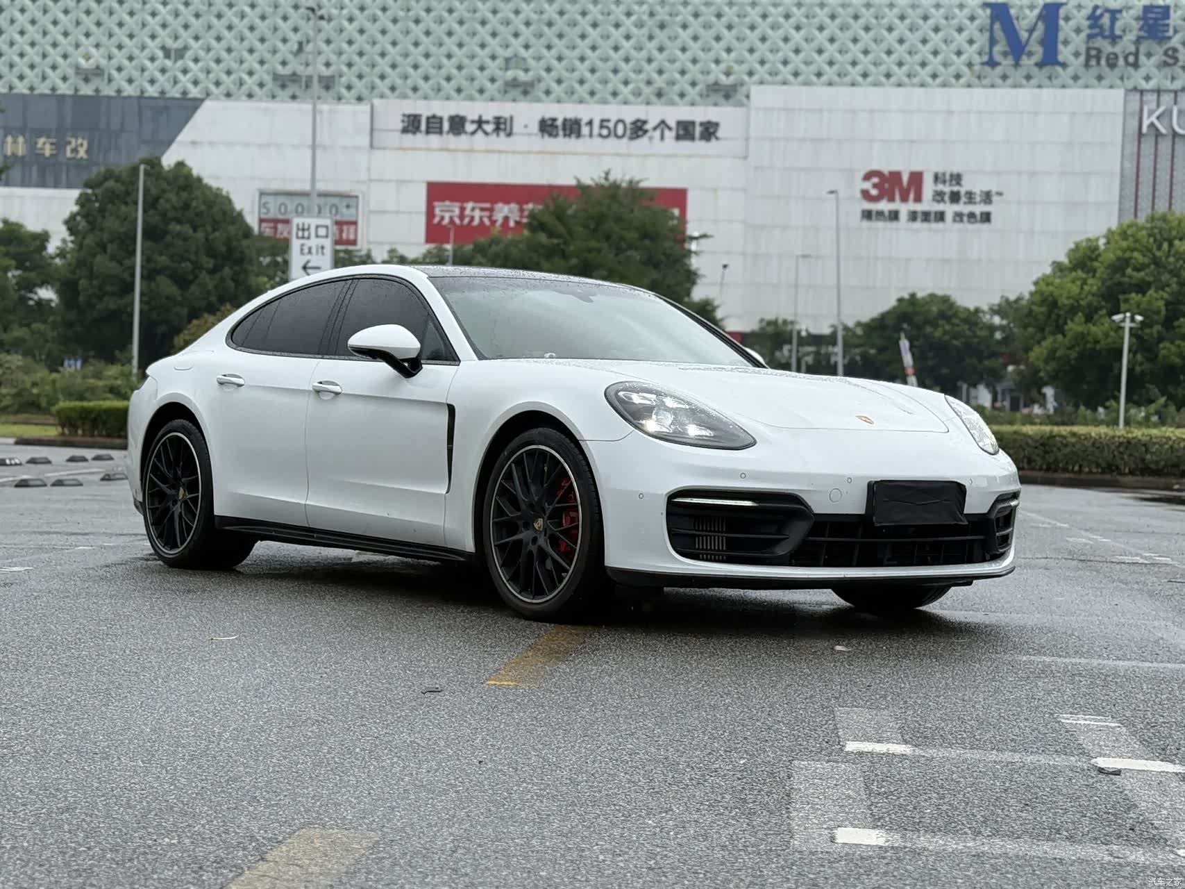 Porsche Panamera, 2022 4
