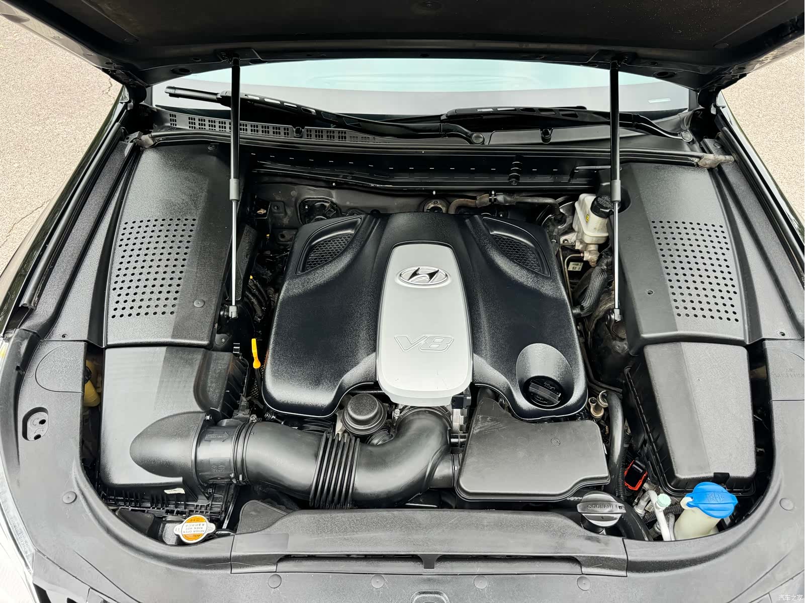 Hyundai 4.6, 2011 12