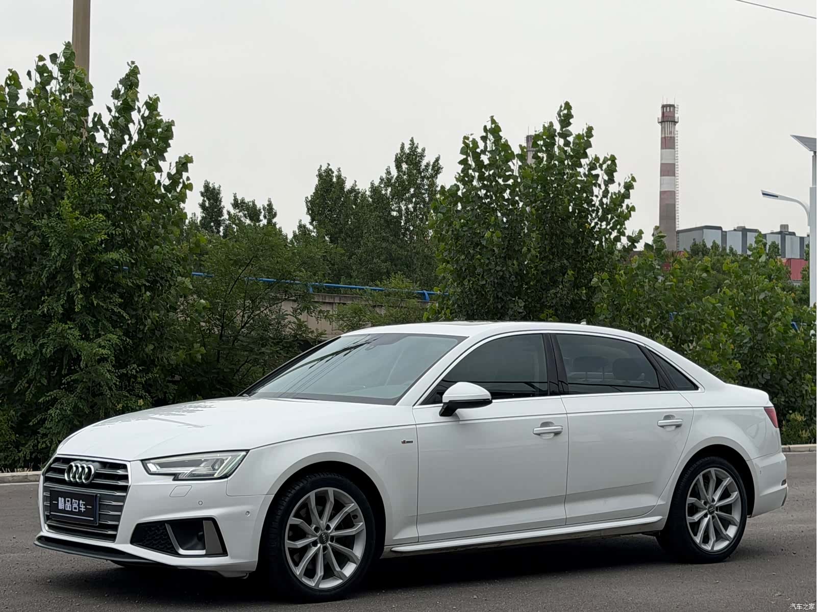 Audi A4L, 2019 1
