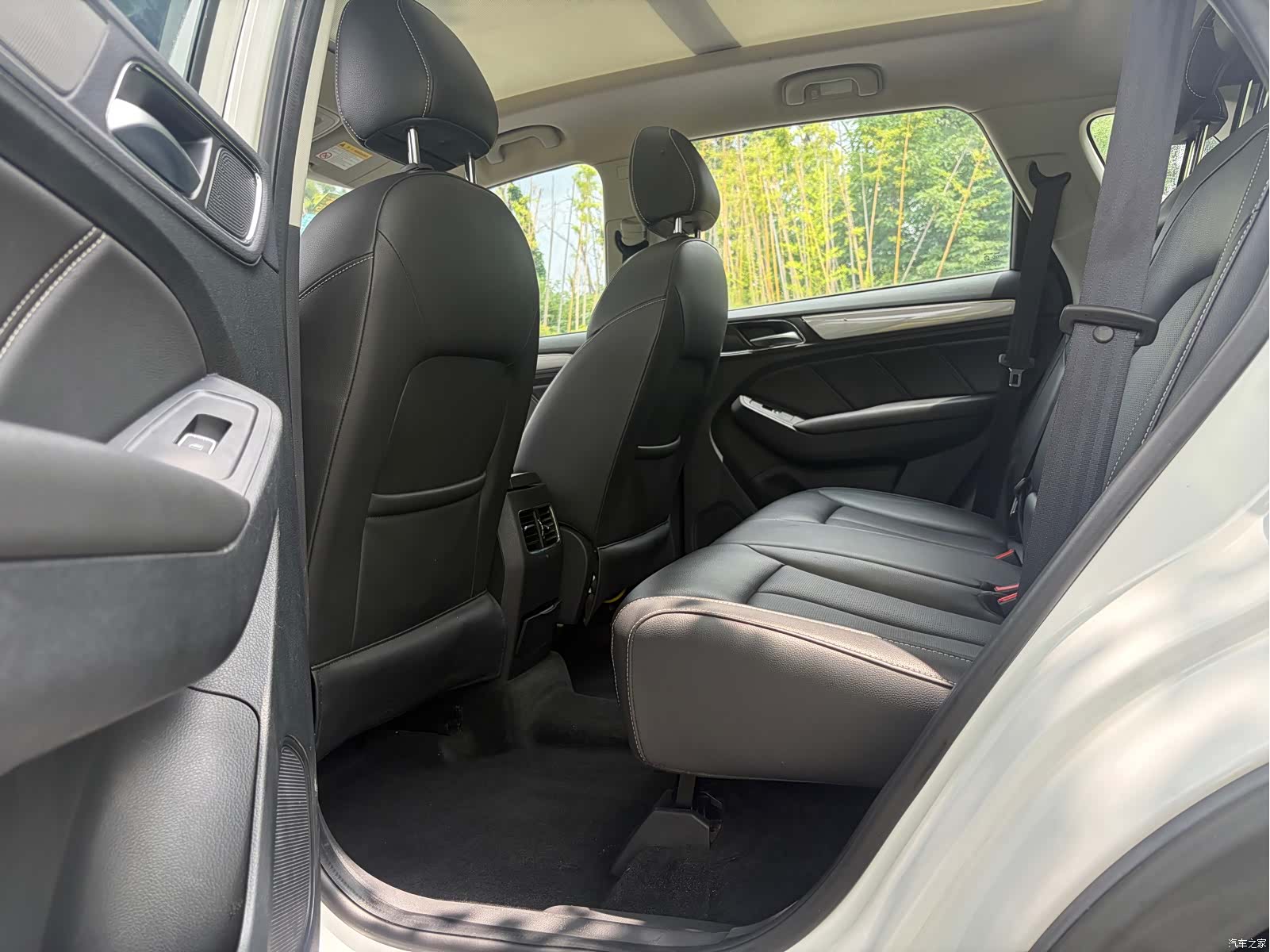 Roewe RX5, 2019 9