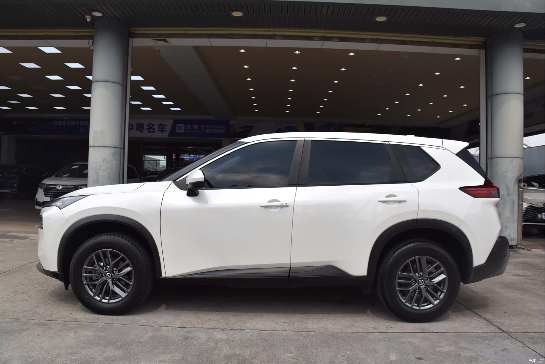 Nissan X-Trail, 2021 6