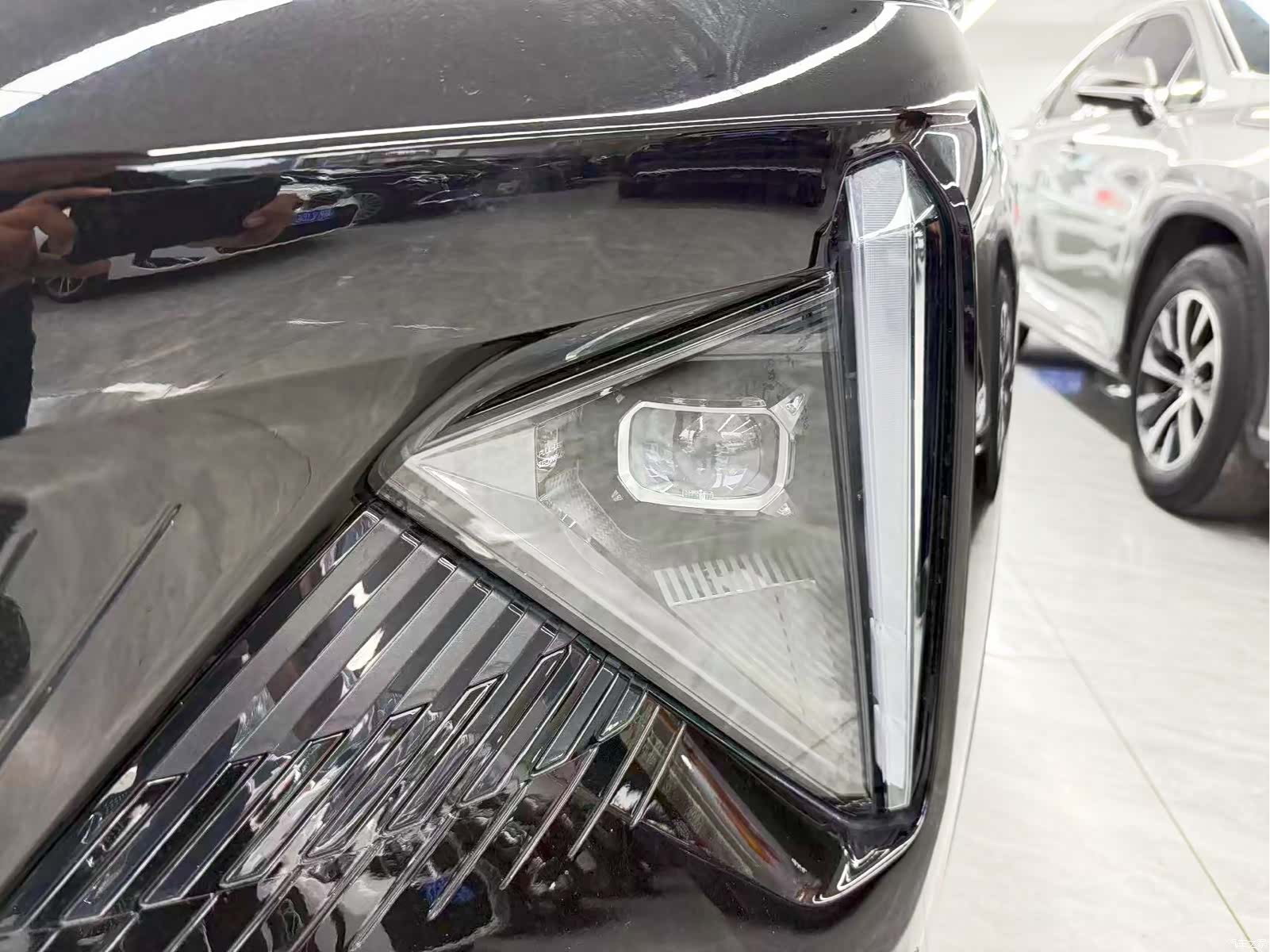 Geely Galaxy L7, 2024 23