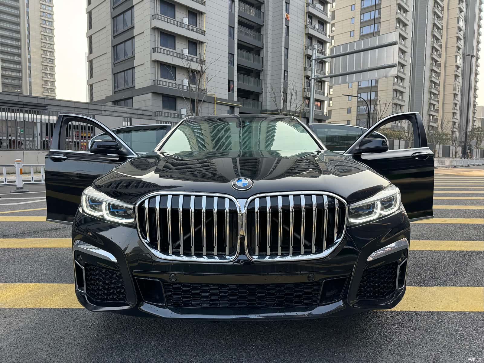 BMW 7 Series, 2012 14