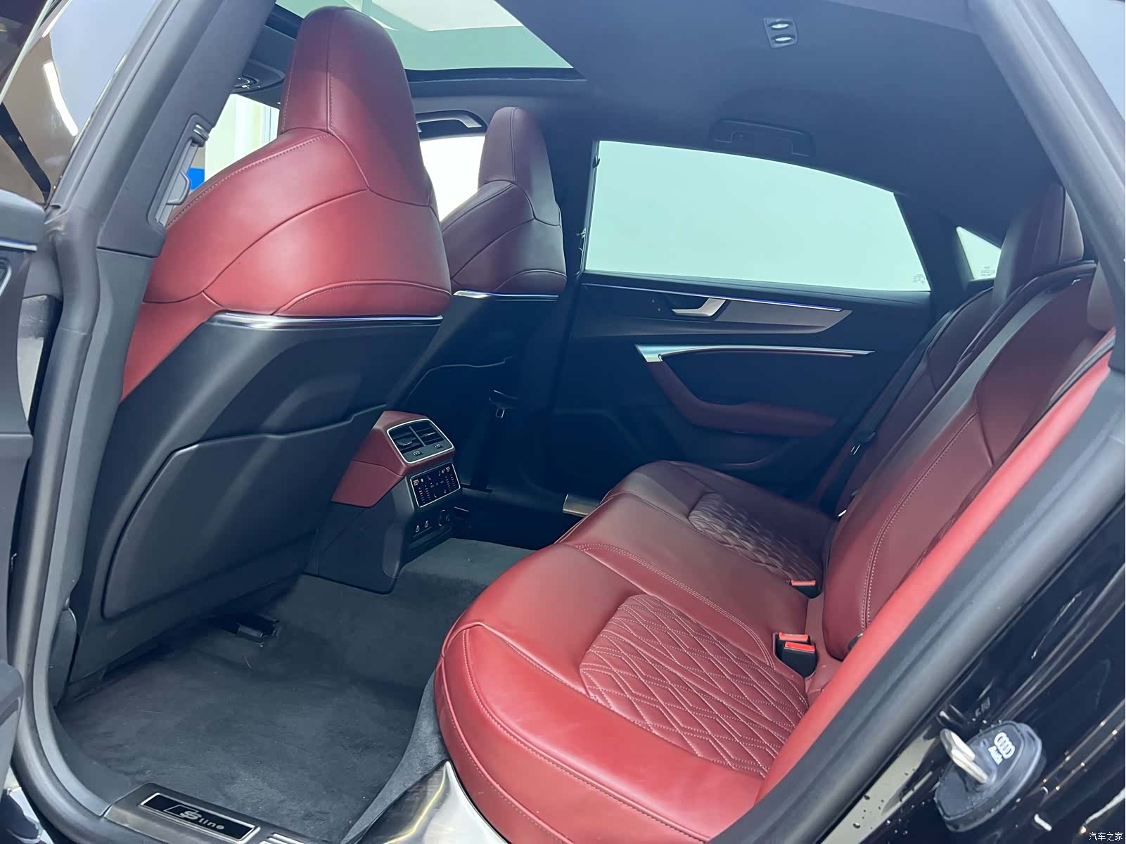 Audi A7L, 2025 17