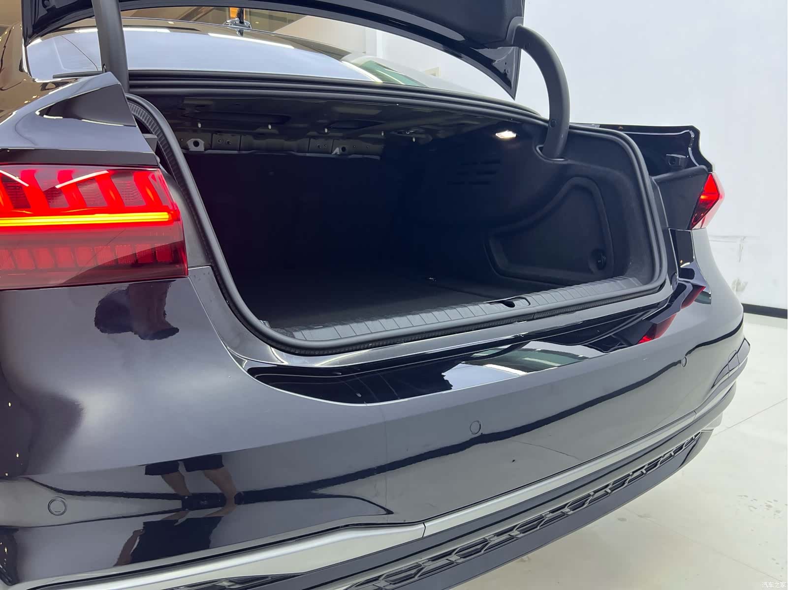 Audi A7L, 2025 20