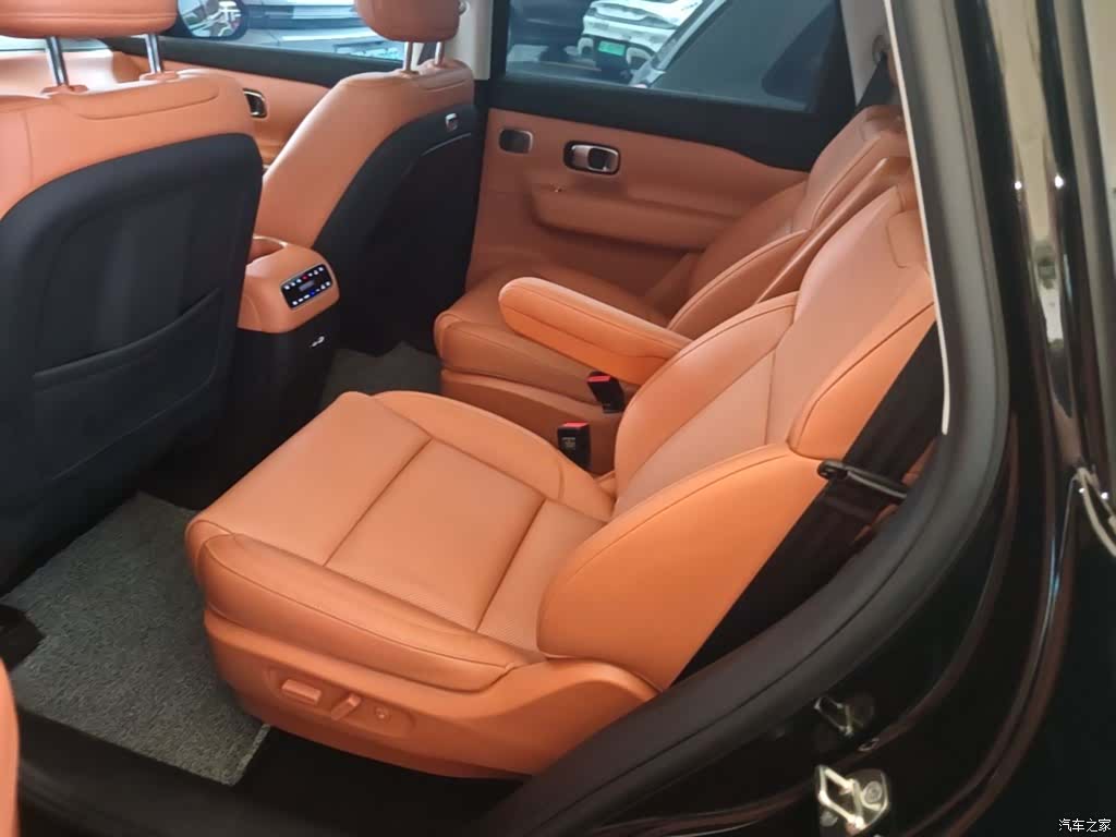 Leapmotor C16, 2025 17