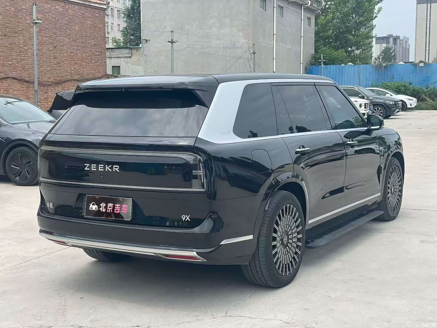 Zeekr X, 2026 все фото