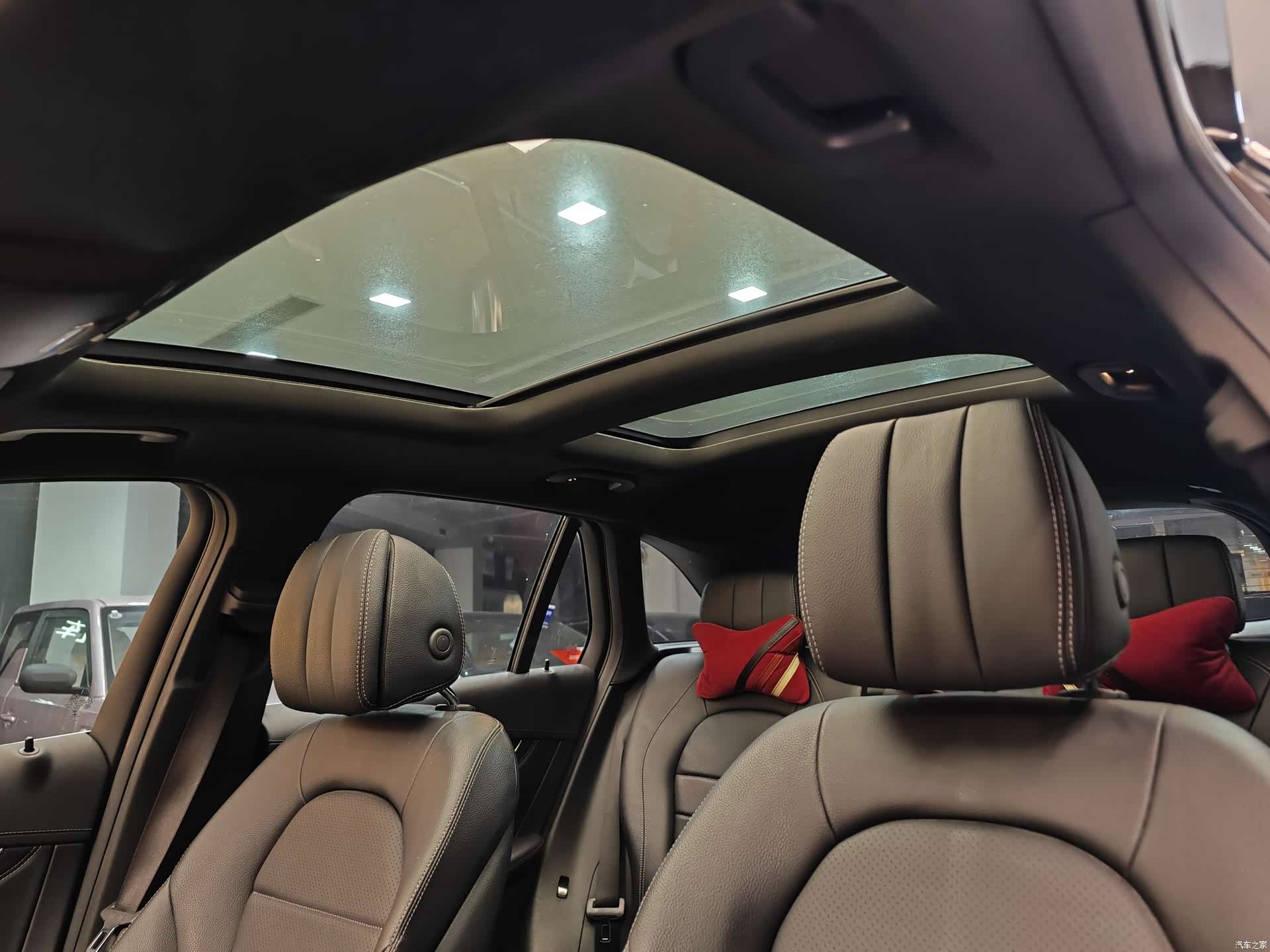Mercedes-Benz GLC, 2017 12
