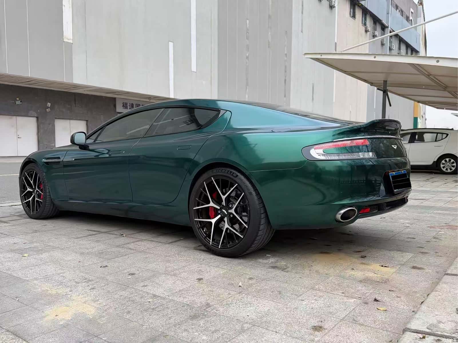 Aston Martin Rapide, 2019 4