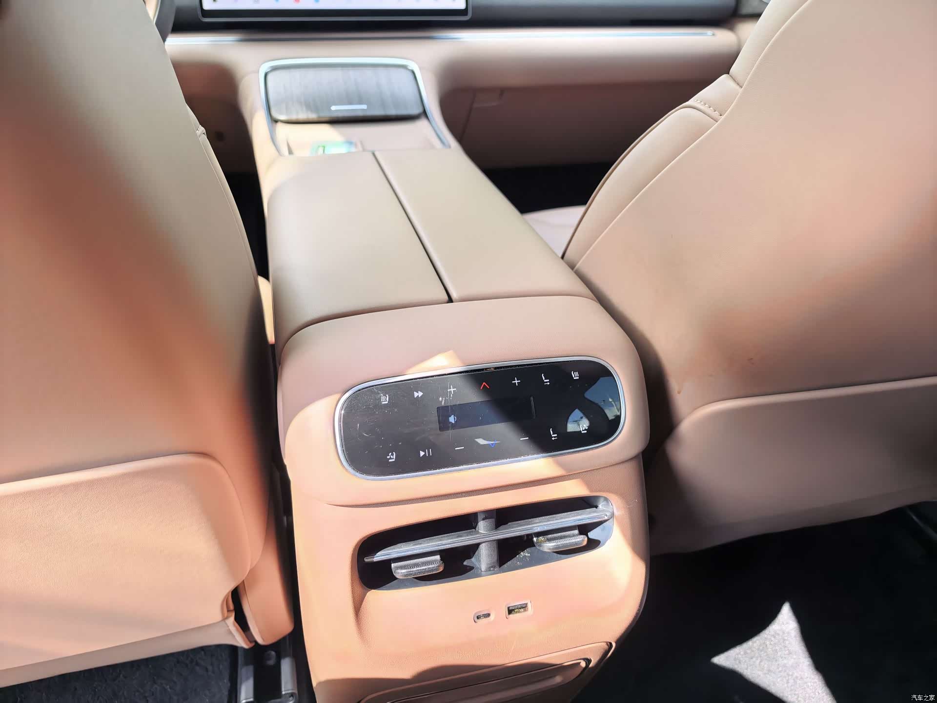 Leapmotor C11, 2025 21