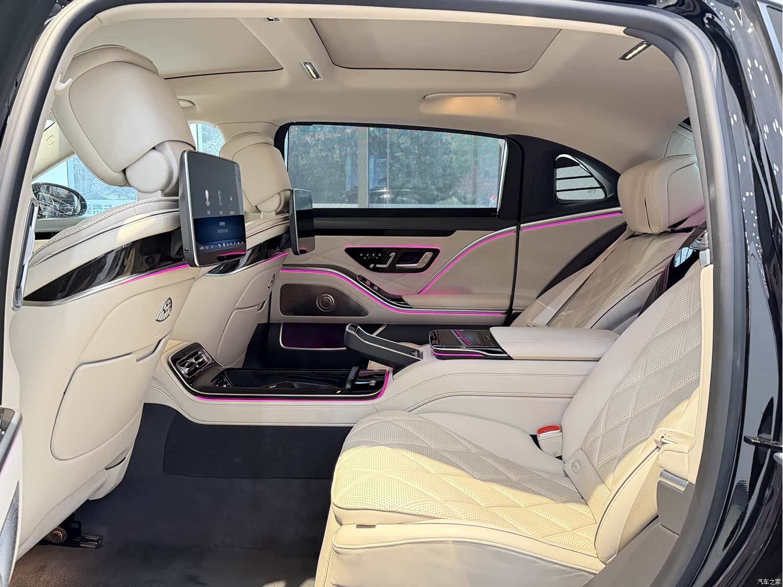 Maybach S-Class, 2023 21