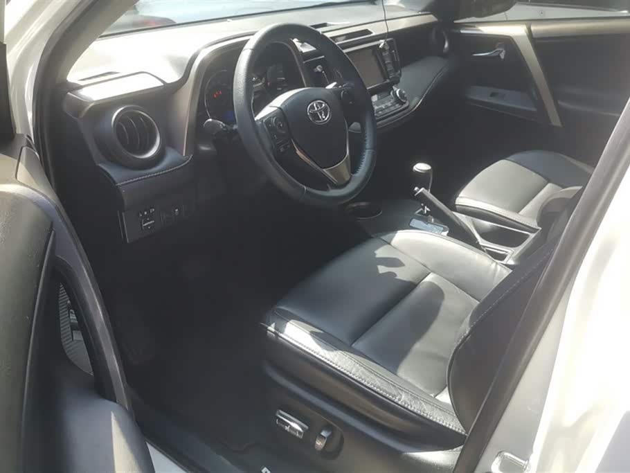 Toyota RAV4 Rongfang