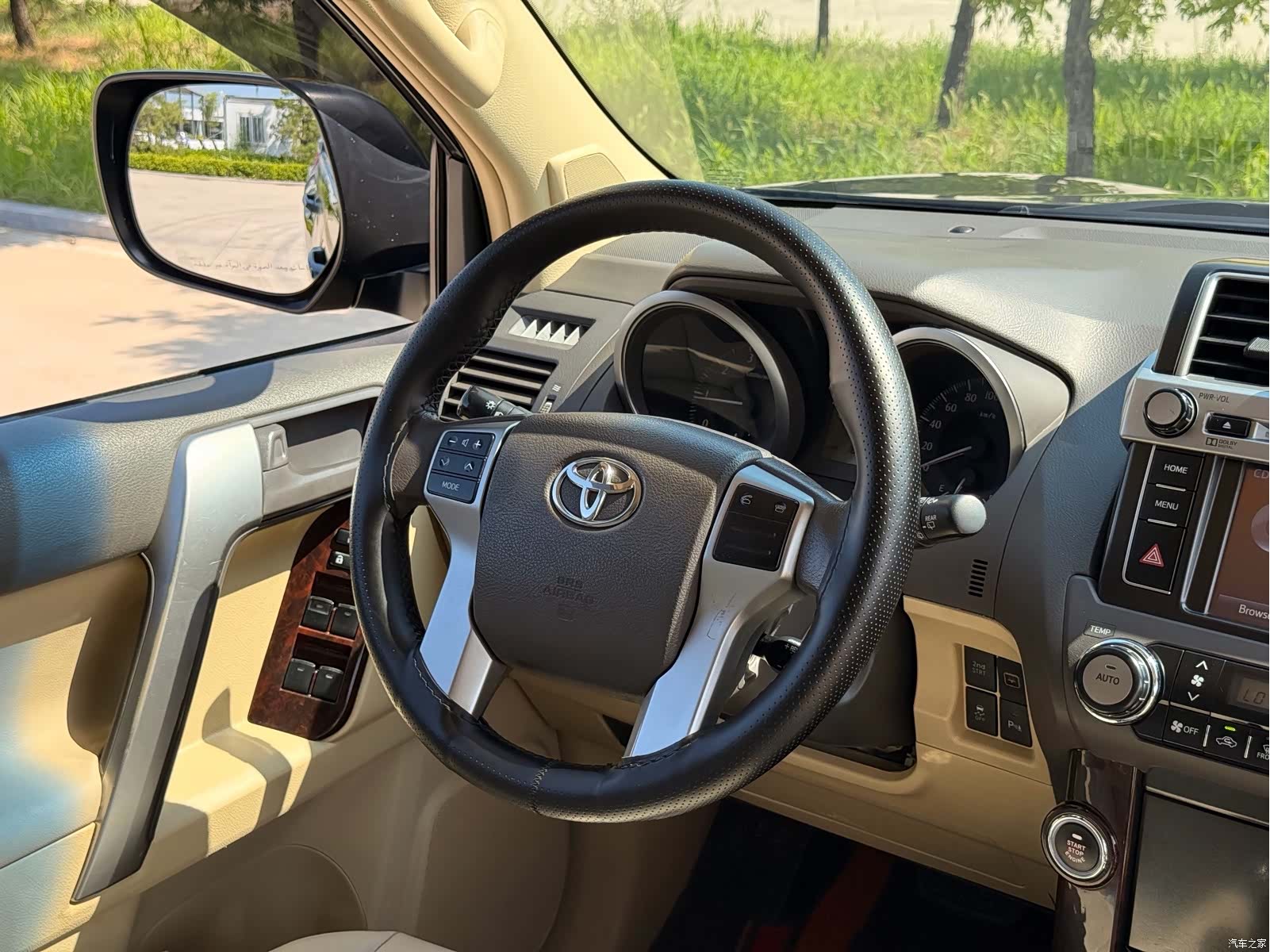 Toyota Prado, 2014 9