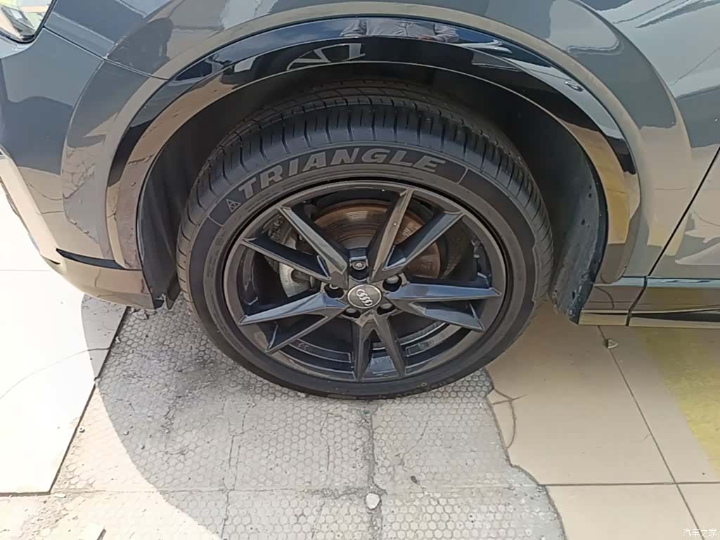 Audi Q2L, 2021 23