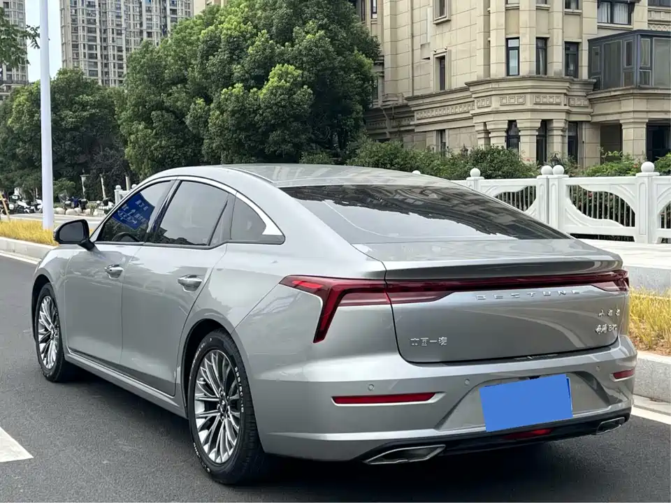 Besturn B70