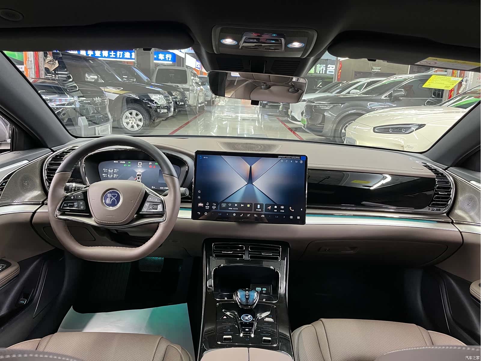 BYD Han, 2025 9