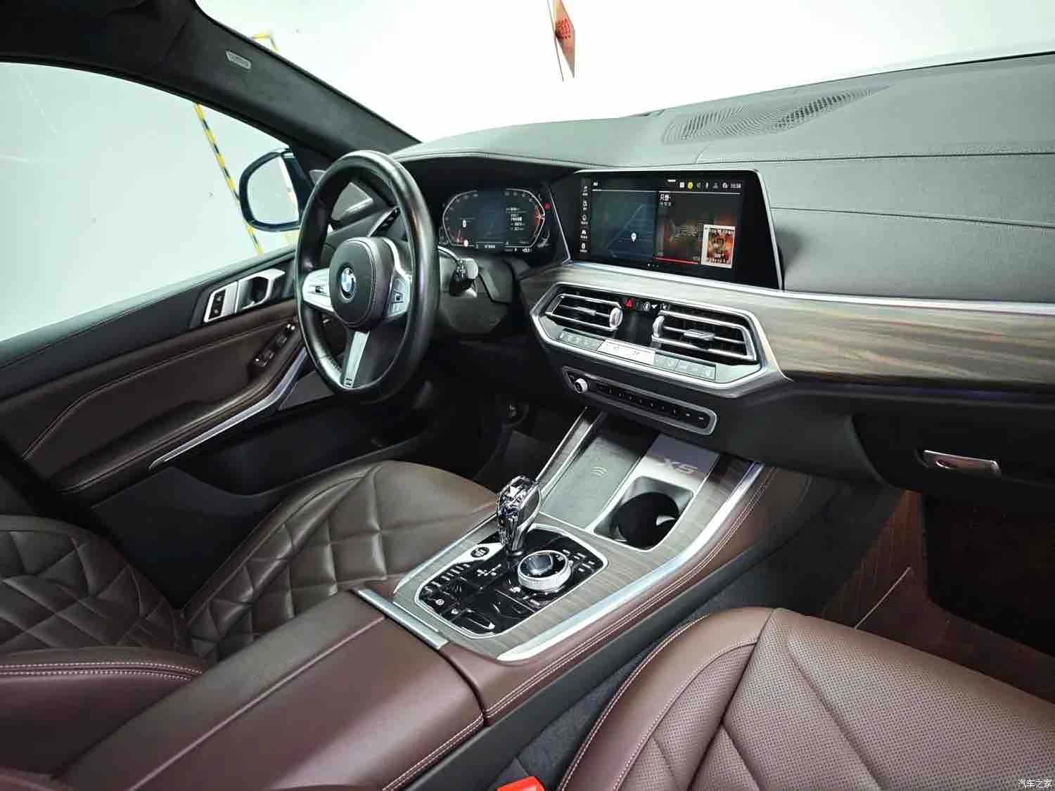 BMW X5, 2023 все фото