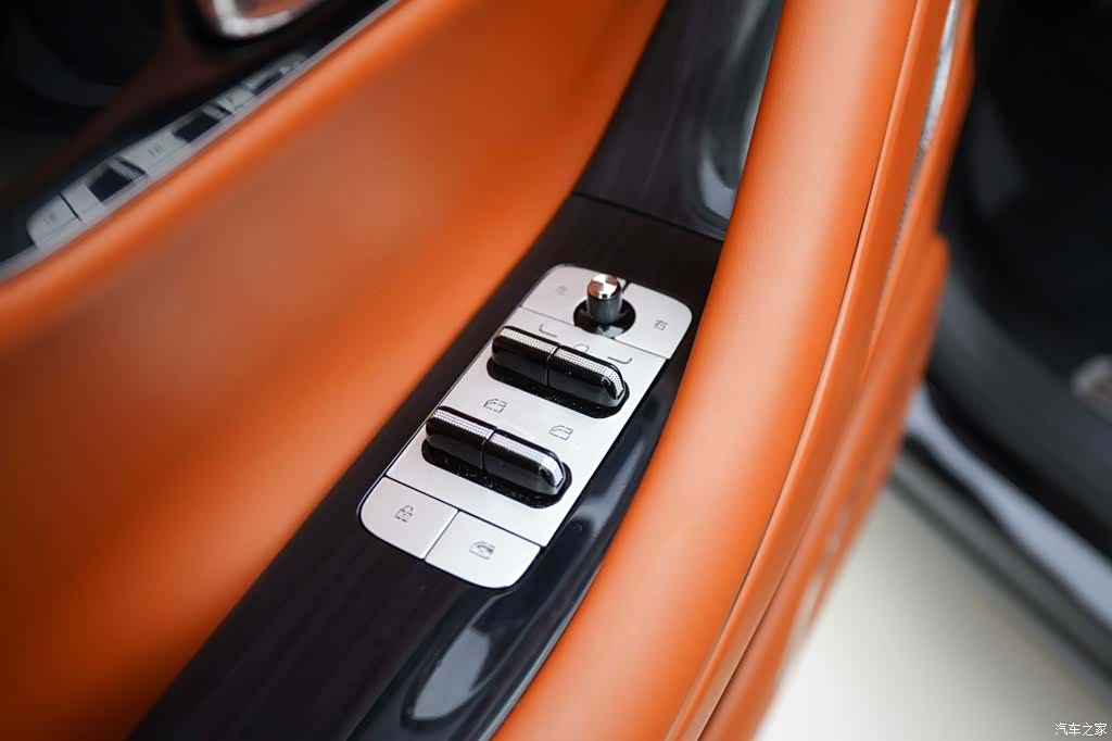 Geely M9, 2025 10