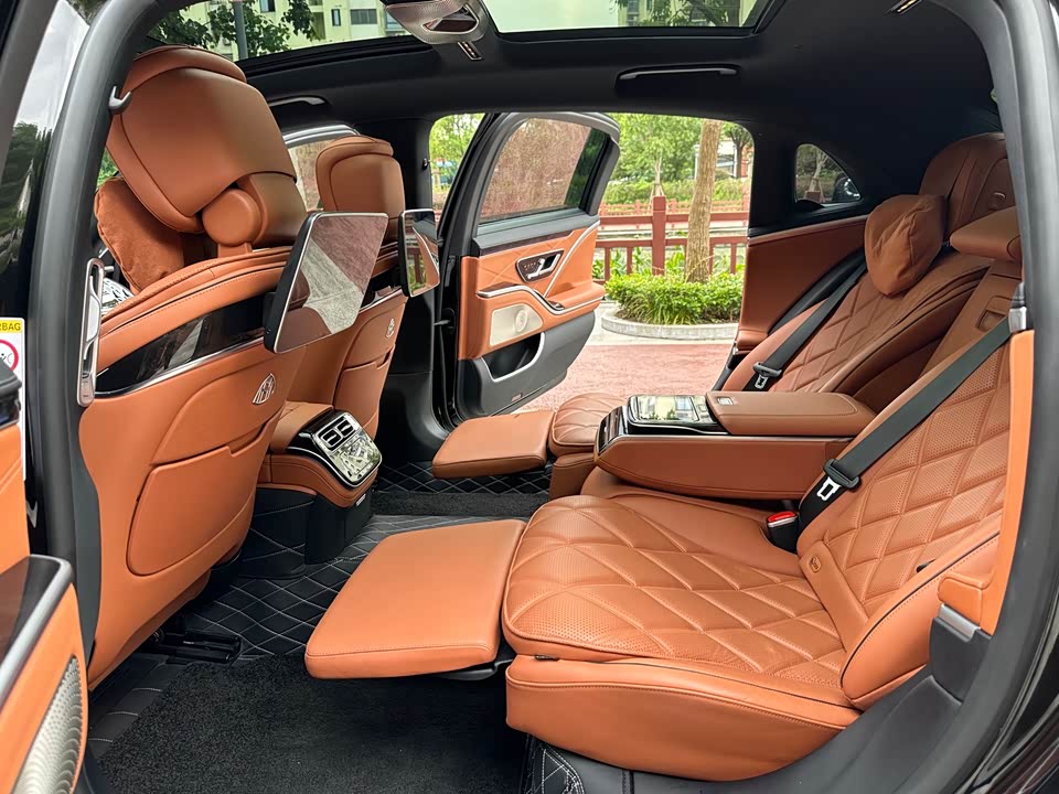 Mercedes-Benz Maybach S-class