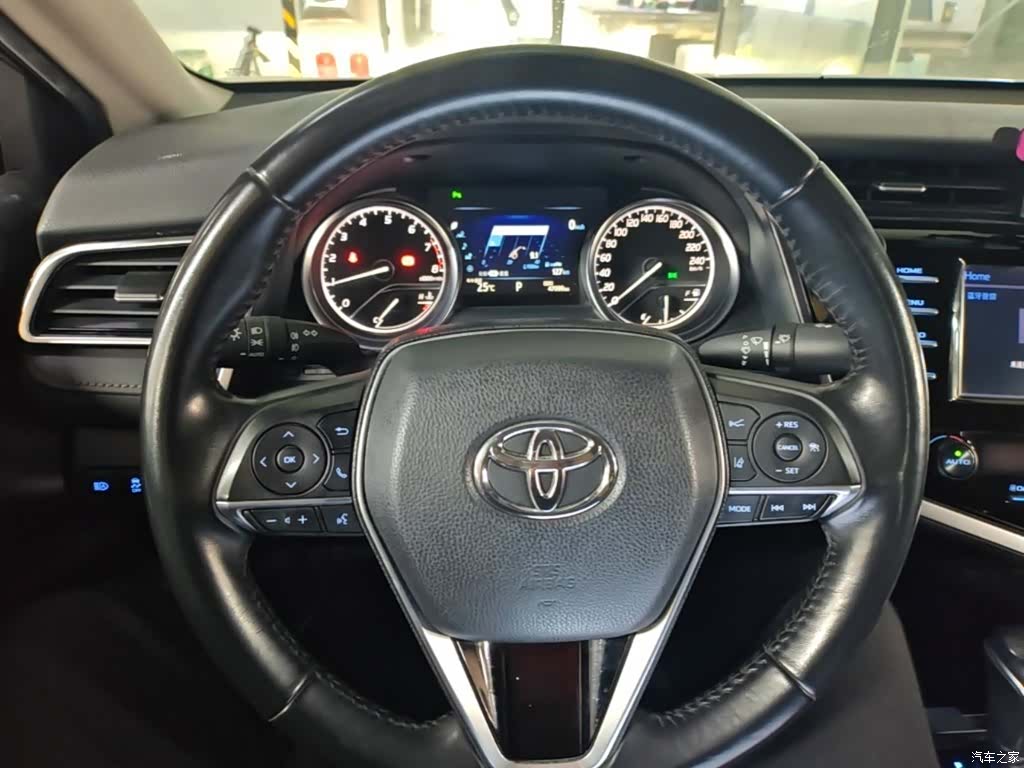 Toyota Camry, 2018 11