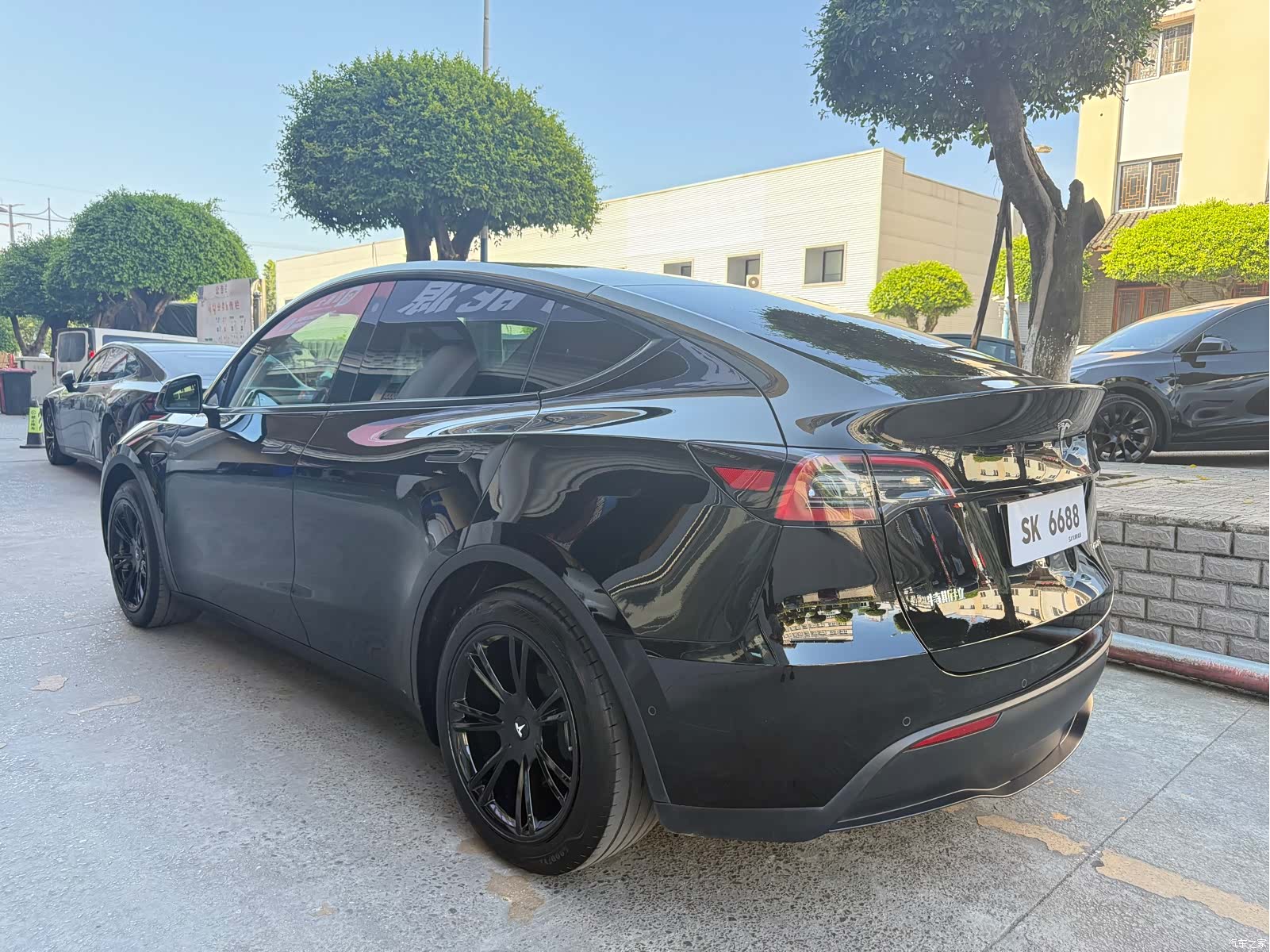 Tesla Model Y, 2023 6