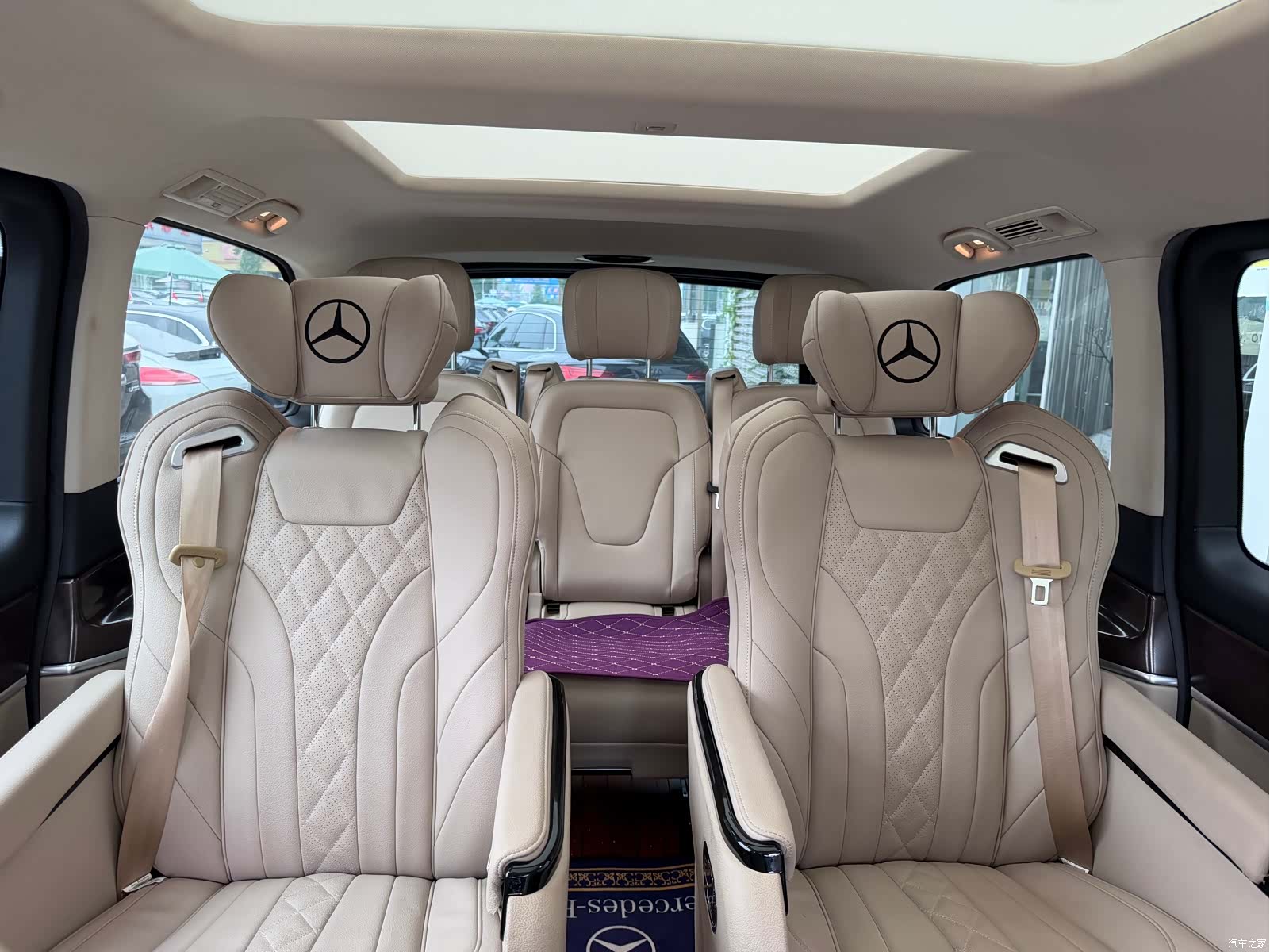 Mercedes-Benz V-Class, 2021 11