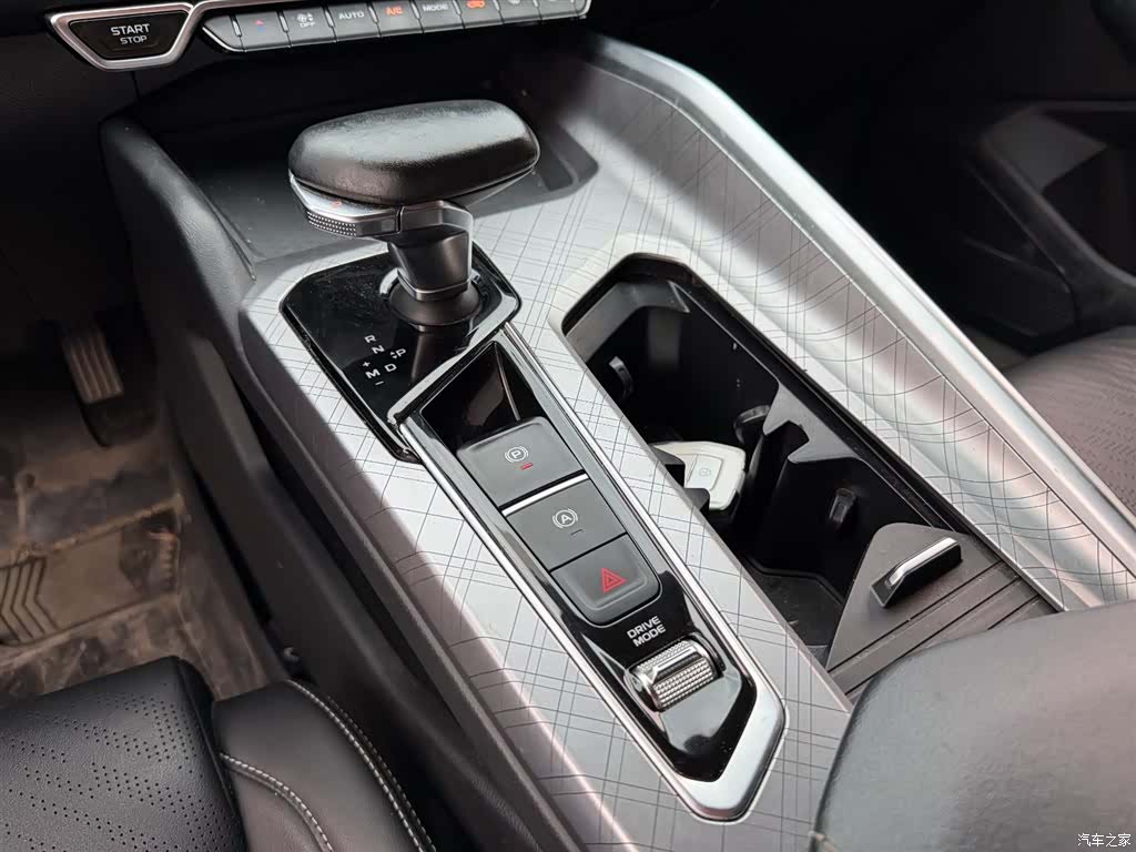 Geely Preface, 2022 9