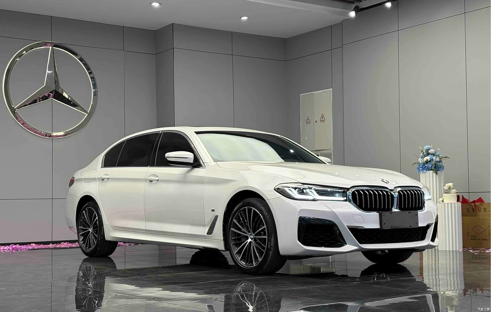 BMW 5 Series, 2023 3