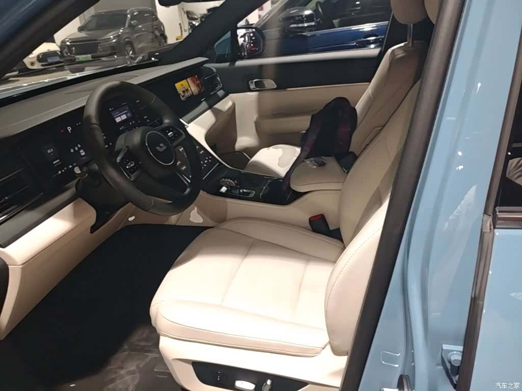 Li Auto ONE, 2022 15