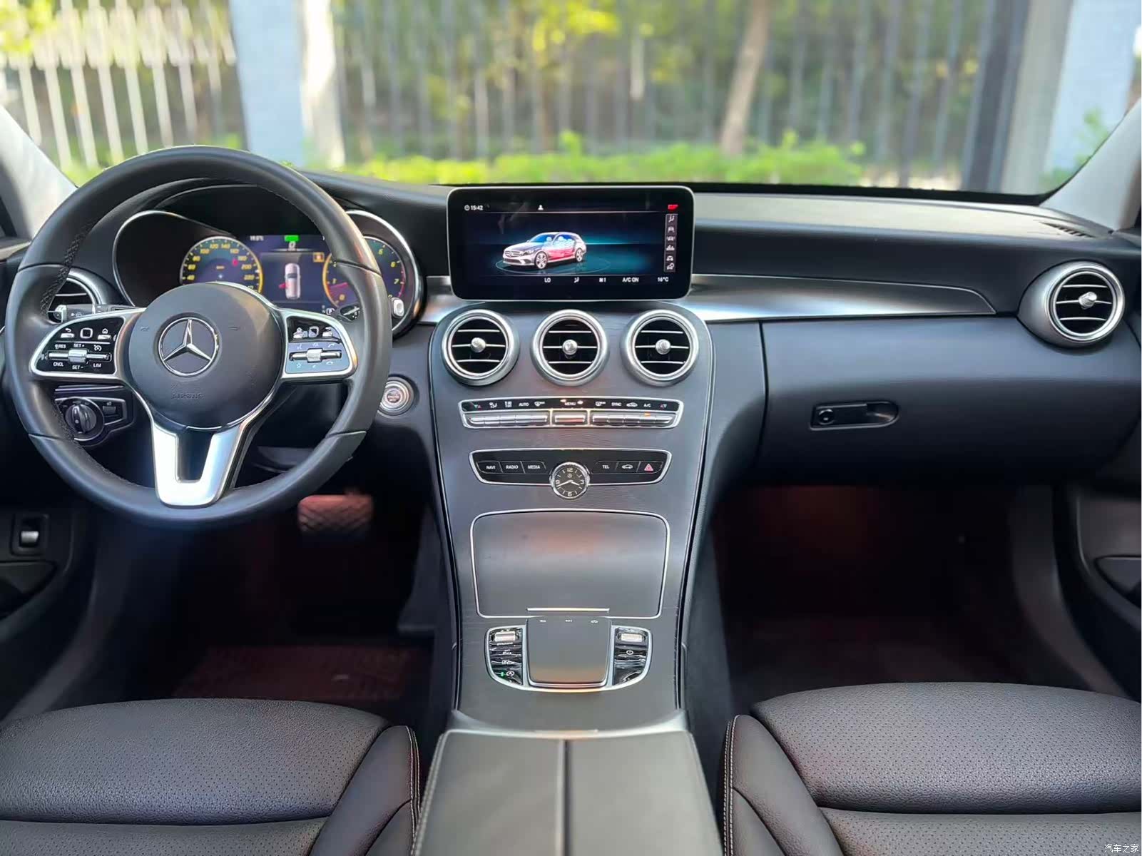 Mercedes-Benz C-Class, 2021 15