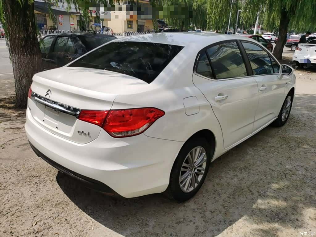 Citroen C4, 2015 все фото